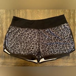 Sparkle Athletic 2-IN-1 POCKET RUNNING SHORTS